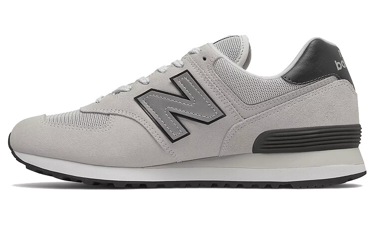 Кроссовки New Balance NB 574 унисекс
Кроссовки New Balance NB 574 унисекс