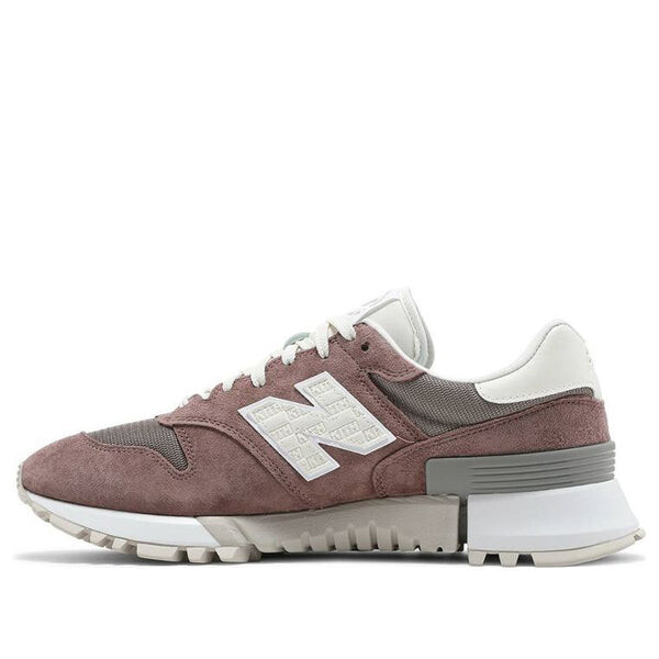 Кроссовки ronnie fieg x rc 1300 New Balance, красный
Кроссовки ronnie fieg x rc 1300 New Balance, красный