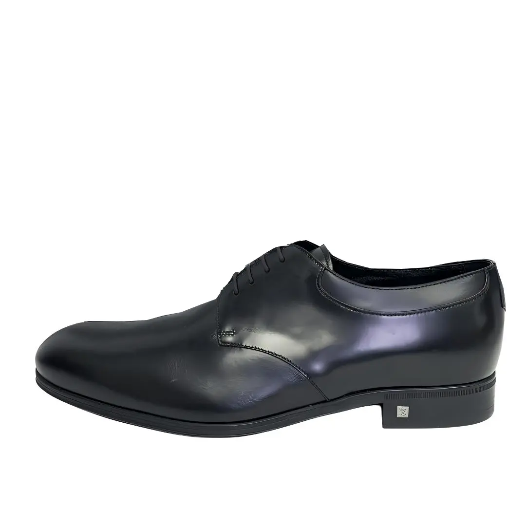 LOUIS VUITTON Мужские черные туфли
LOUIS VUITTON Мужские черные туфли