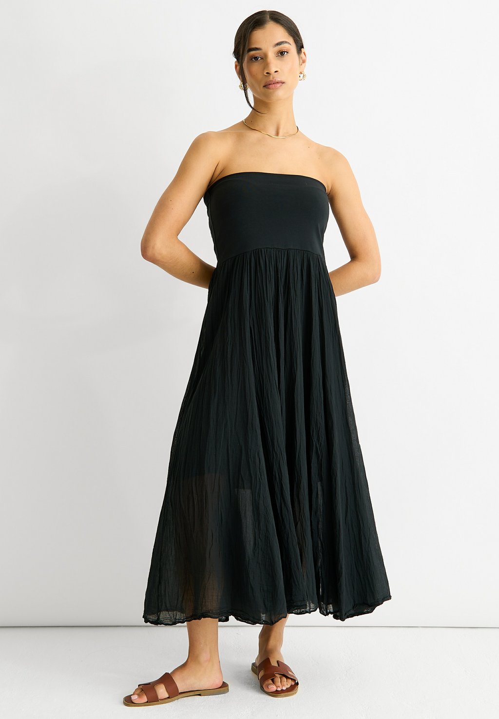 Повседневное платье GINI LONDON, черный
Повседневное платье GINI LONDON, черный