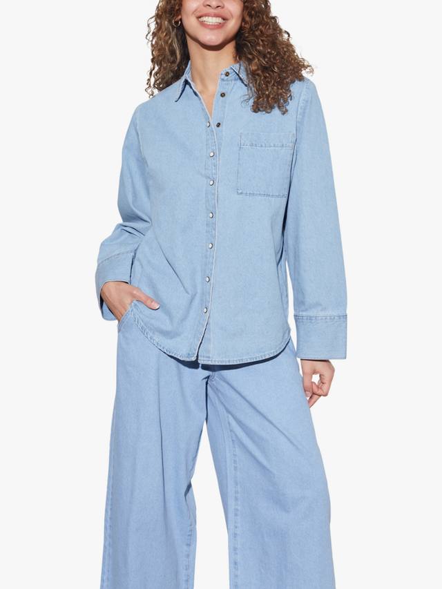 Джинсовая рубашка Osa с длинными рукавами Sisters Point, Light Blue Wash
Джинсовая рубашка Osa с длинными рукавами Sisters Point, Light Blue Wash