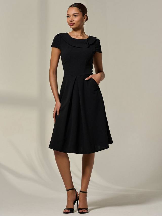 Платье миди с воротником-стойкой и короткими рукавами Jolie Moi, Black
Платье миди с воротником-стойкой и короткими рукавами Jolie Moi, Black