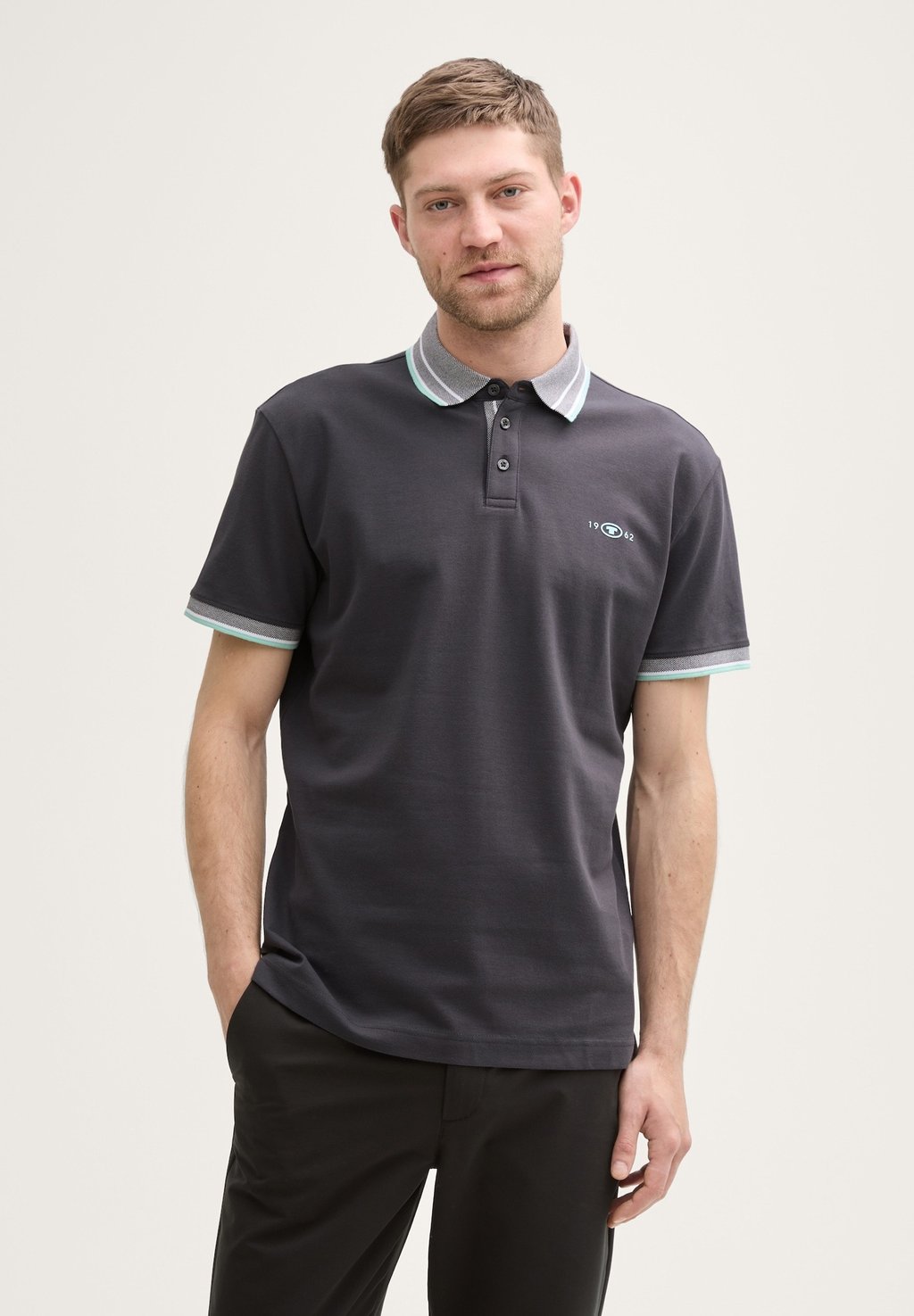 Поло MIT STRETCH TOM TAILOR, серый
Поло MIT STRETCH TOM TAILOR, серый