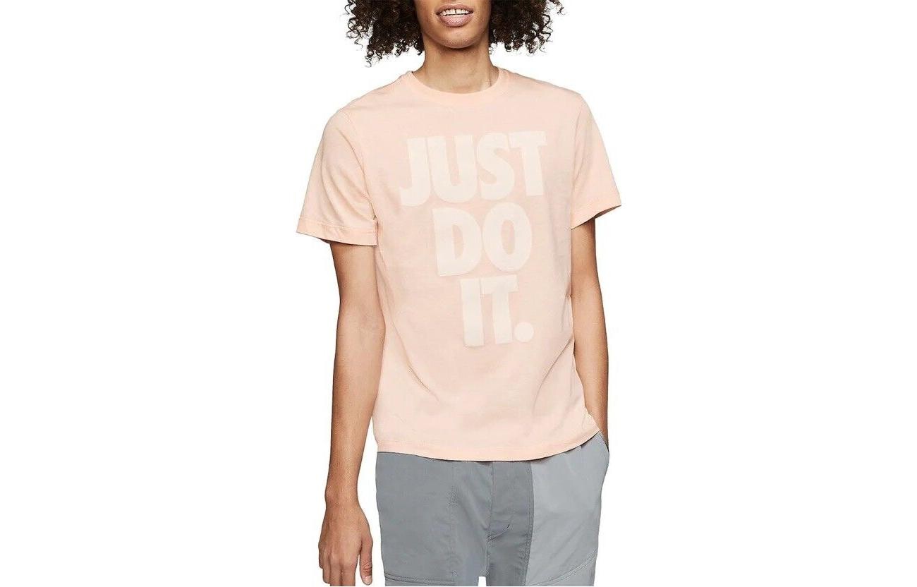 Футболка женская розовая Nike, розовый
Футболка женская розовая Nike, розовый