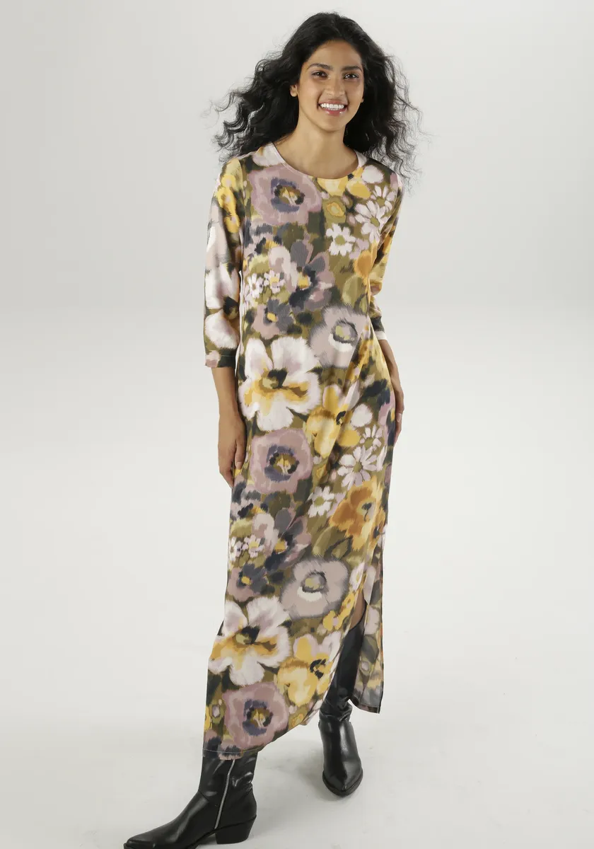 Платье макси Aniston CASUAL с цветочным принтом в стиле батик – каждое изделие уникально – НОВАЯ КОЛЛЕКЦИЯ, синий
Платье макси Aniston CASUAL с цветочным принтом в стиле батик – каждое изделие уникально – НОВАЯ КОЛЛЕКЦИЯ, синий