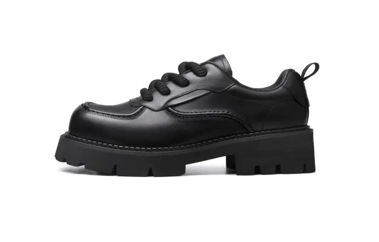 Серия Cutting-edge Men"s Casual Мужские туфли, черный Tuatara
Серия Cutting-edge Men"s Casual Мужские туфли, черный Tuatara