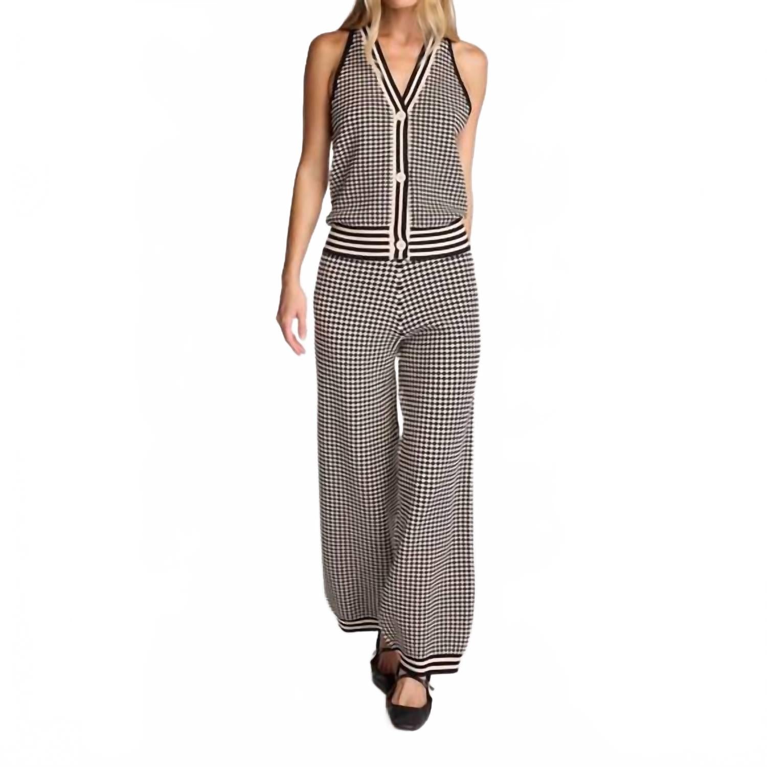 Женский жилет Sawyer в черном цвете Sundays
Женский жилет Sawyer в черном цвете Sundays