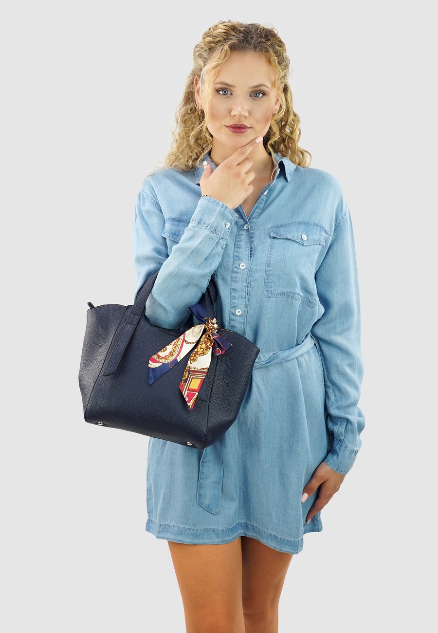 Сумка Harpa Handbag, Midnight Blue/Dark Blue
Сумка Harpa Handbag, Midnight Blue/Dark Blue