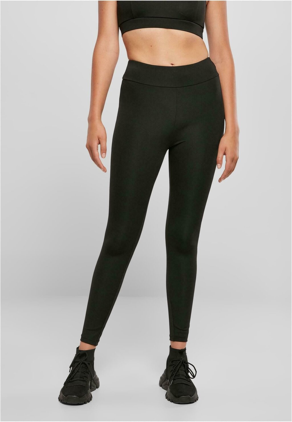 Тайтсы Urban Classics, черный
Тайтсы Urban Classics, черный