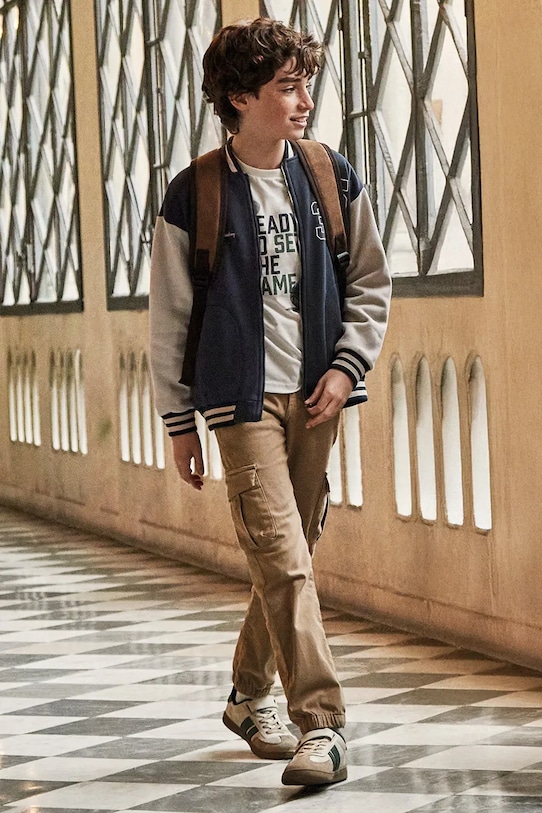 Детские брюки Mayoral, бежевый
Детские брюки Mayoral, бежевый