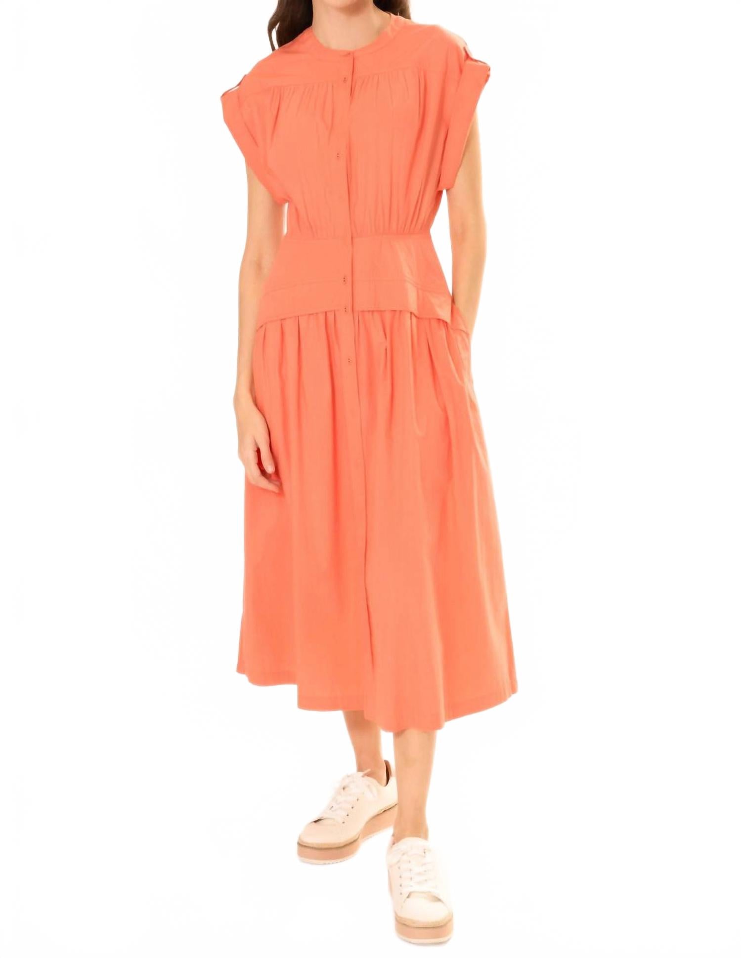 Area Stars Платье миди с манжетами кораллового цвета
Area Stars Платье миди с манжетами кораллового цвета