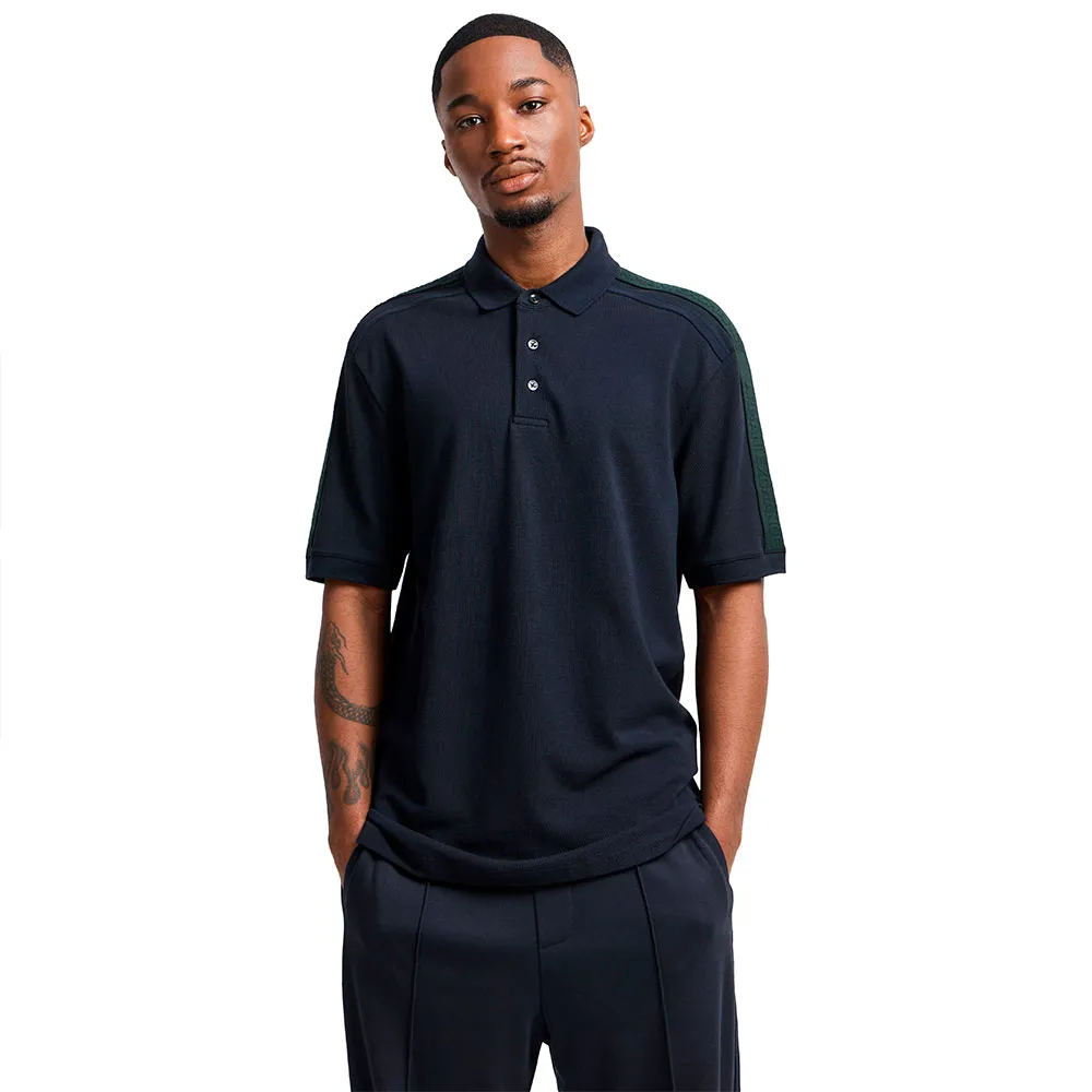 Поло с коротким рукавом Armani Exchange XM000307_AF10366, синий
Поло с коротким рукавом Armani Exchange XM000307_AF10366, синий