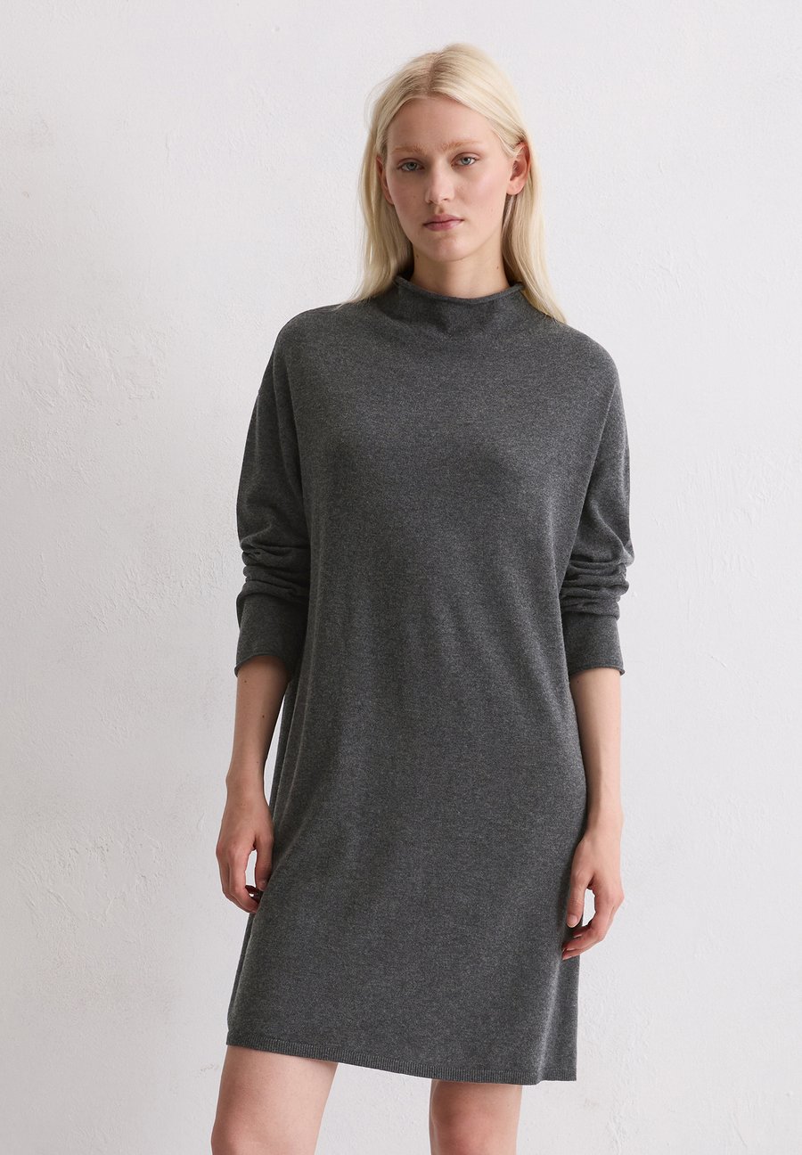 Платье Marc O'Polo STAND-UP COLLAR, Night Grey Melange/Dark Grey
Платье Marc O'Polo STAND-UP COLLAR, Night Grey Melange/Dark Grey
