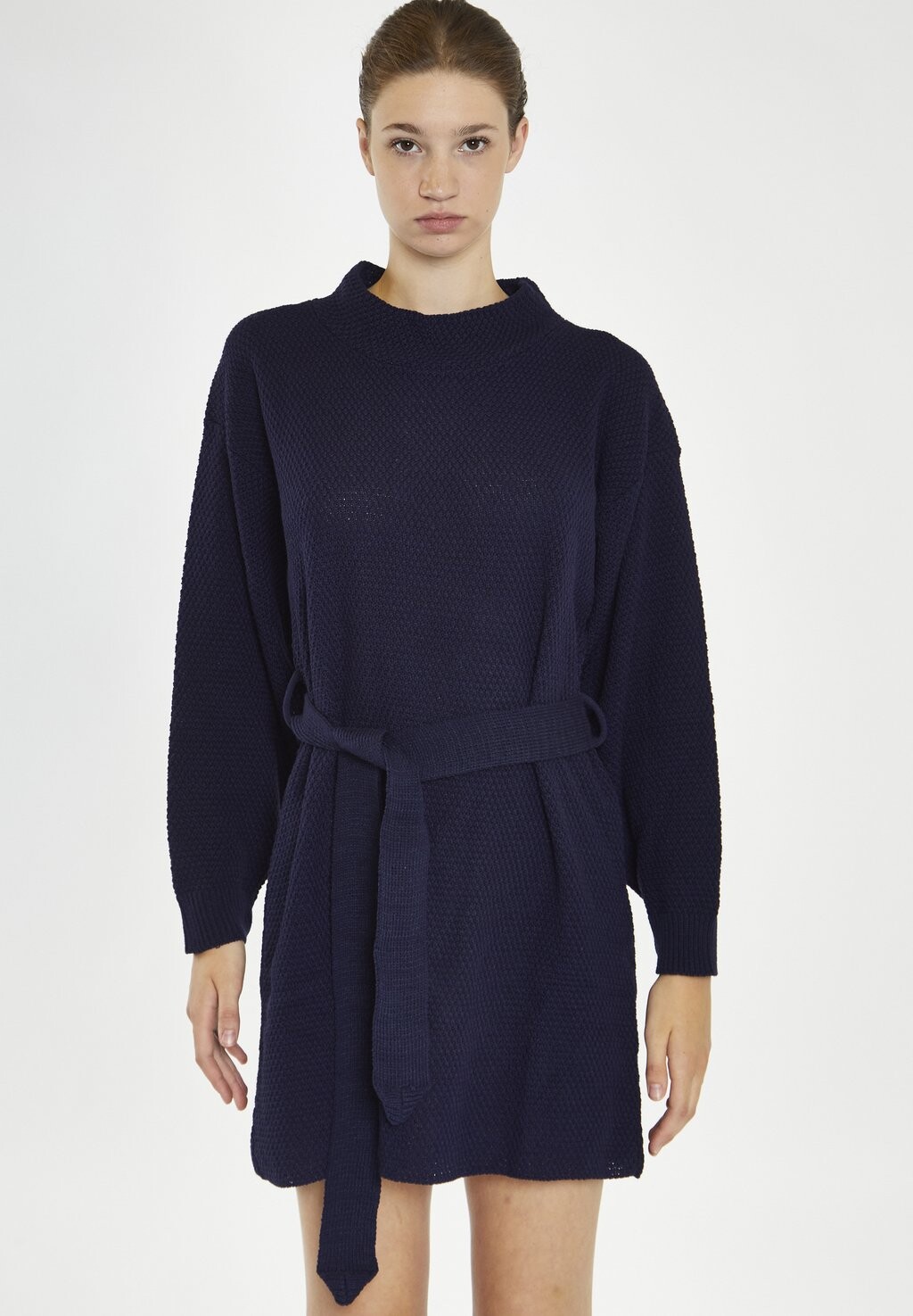 Платье-джемпер MINI WITH TIE BELT Glamorous, темно-синий
Платье-джемпер MINI WITH TIE BELT Glamorous, темно-синий