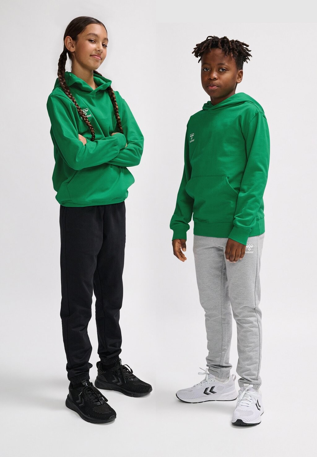 Толстовка Hummel, цвет jelly bean
Толстовка Hummel, цвет jelly bean