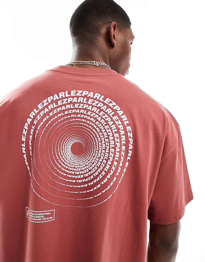 Футболка Parlez Luna с короткими рукавами и большим логотипом, кораллового цвета, с принтом на спине
Футболка Parlez Luna с короткими рукавами и большим логотипом, кораллового цвета, с принтом на спине