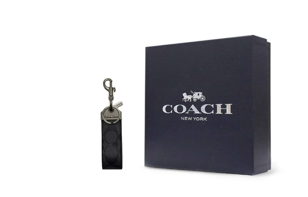 COACH Кожаный брелок для ключей с покрытием из ткани
COACH Кожаный брелок для ключей с покрытием из ткани