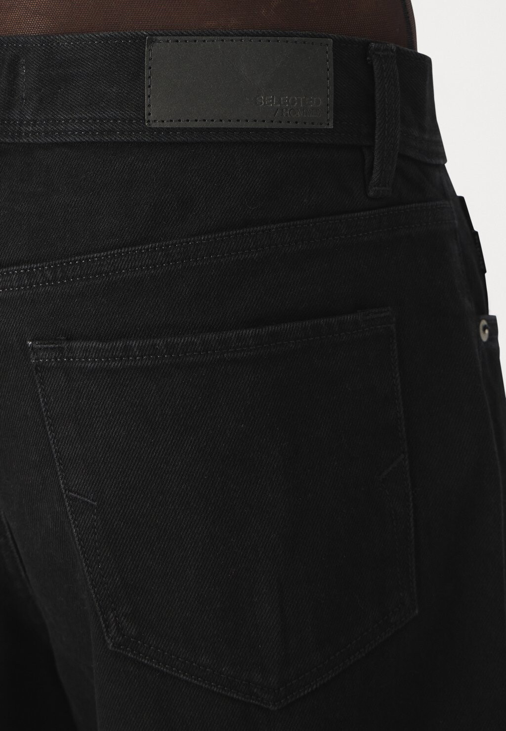 Джинсы свободного кроя KOBE Selected Homme, черный деним
Джинсы свободного кроя KOBE Selected Homme, черный деним