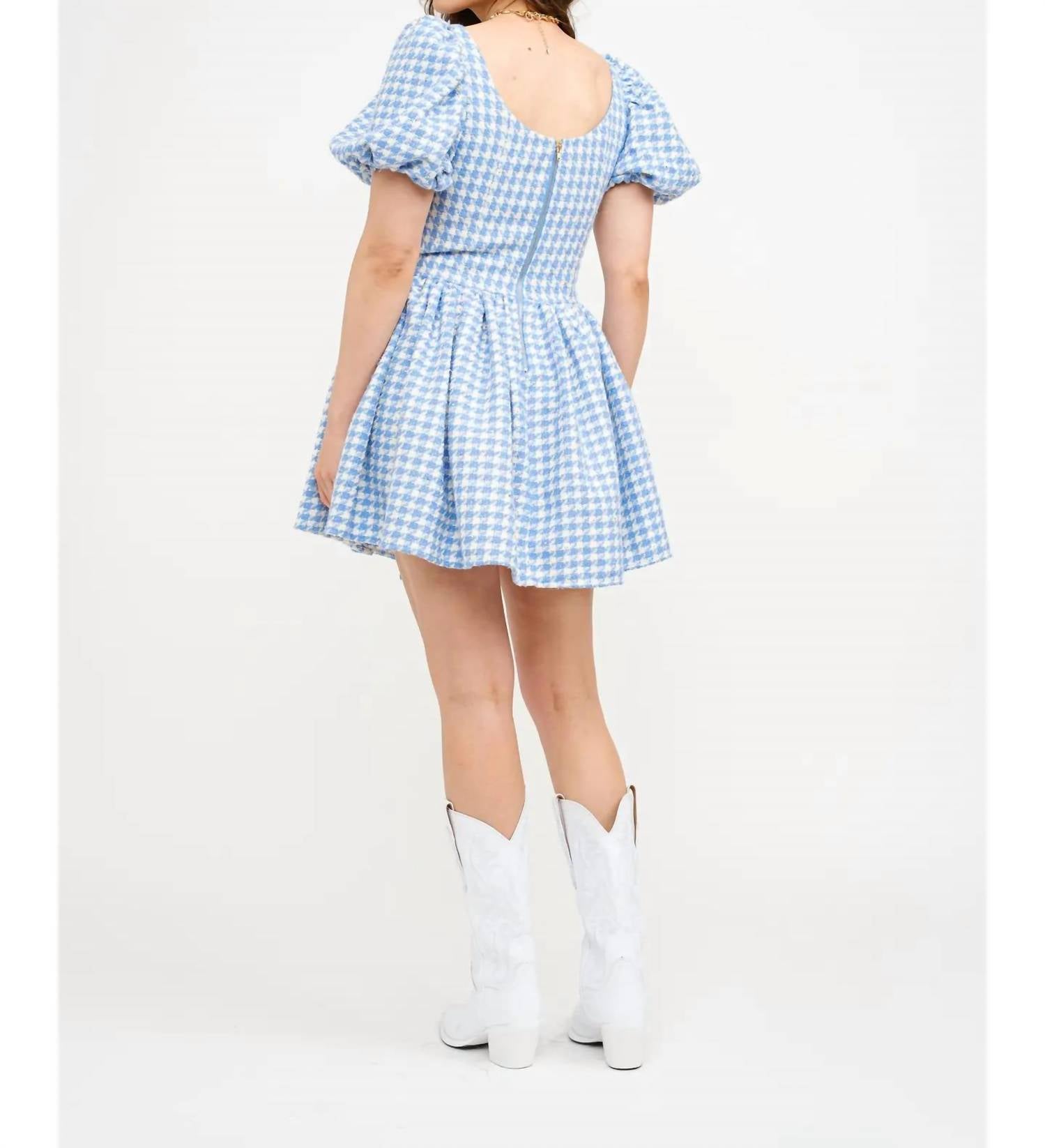 Sofie the Label Платье Paloma в клетку «гусиная лапка» синего цвета
Sofie the Label Платье Paloma в клетку «гусиная лапка» синего цвета