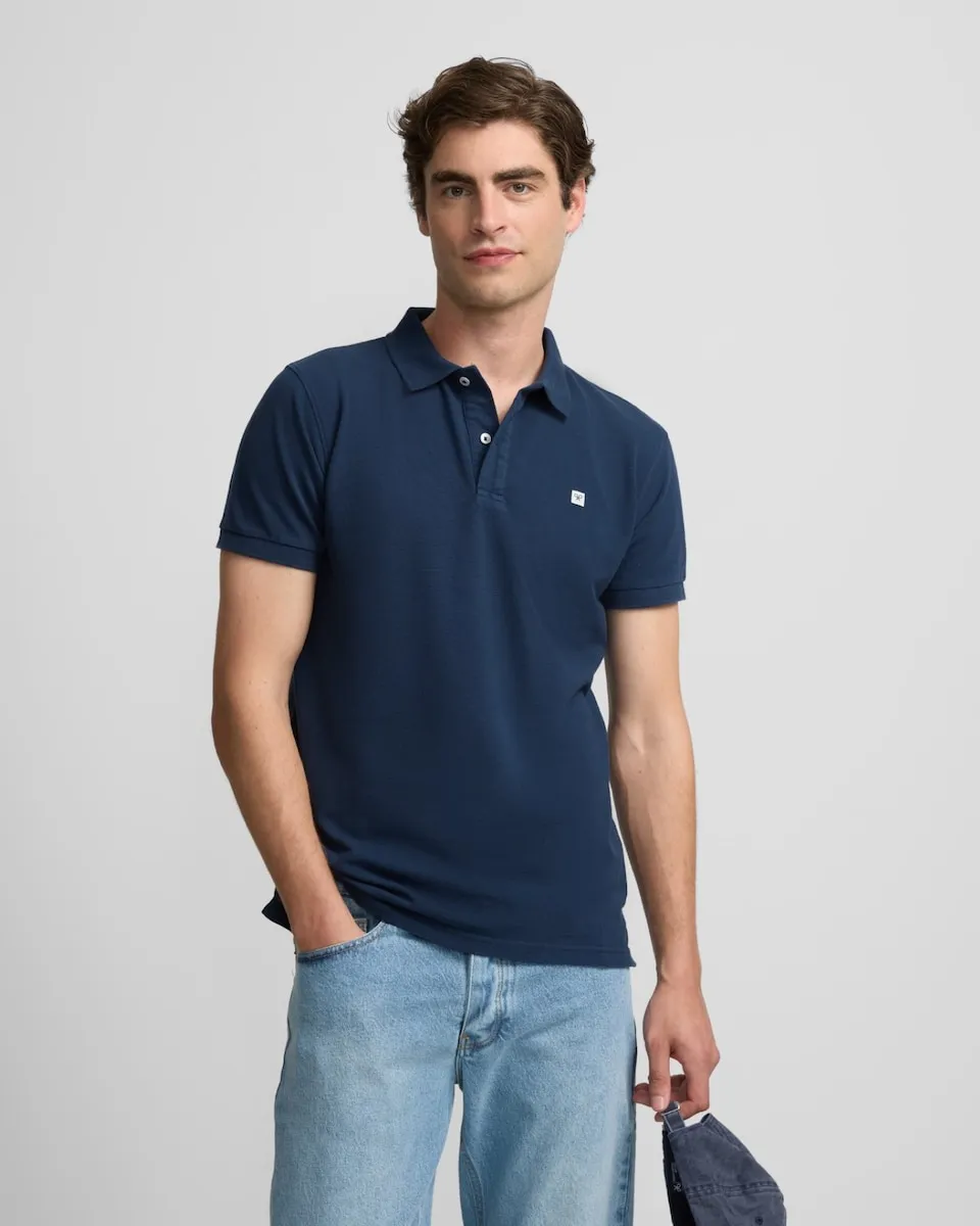 Классическое мужское поло с маленьким патчем Silbon, темно-синий
Классическое мужское поло с маленьким патчем Silbon, темно-синий