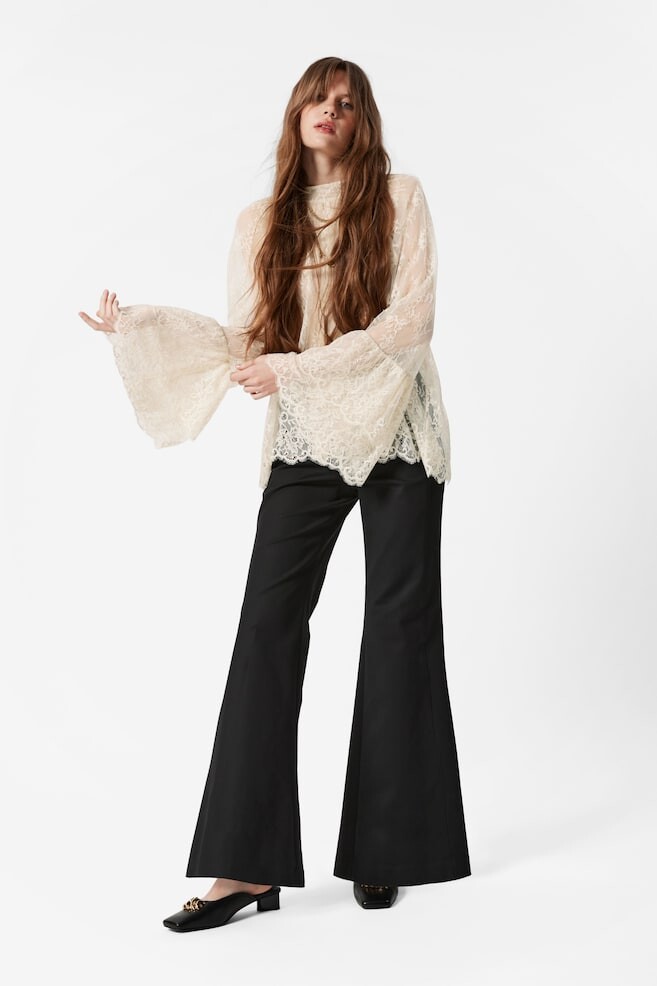 Брюки облегающего, расклешенного кроя & Other Stories, черный
Брюки облегающего, расклешенного кроя & Other Stories, черный