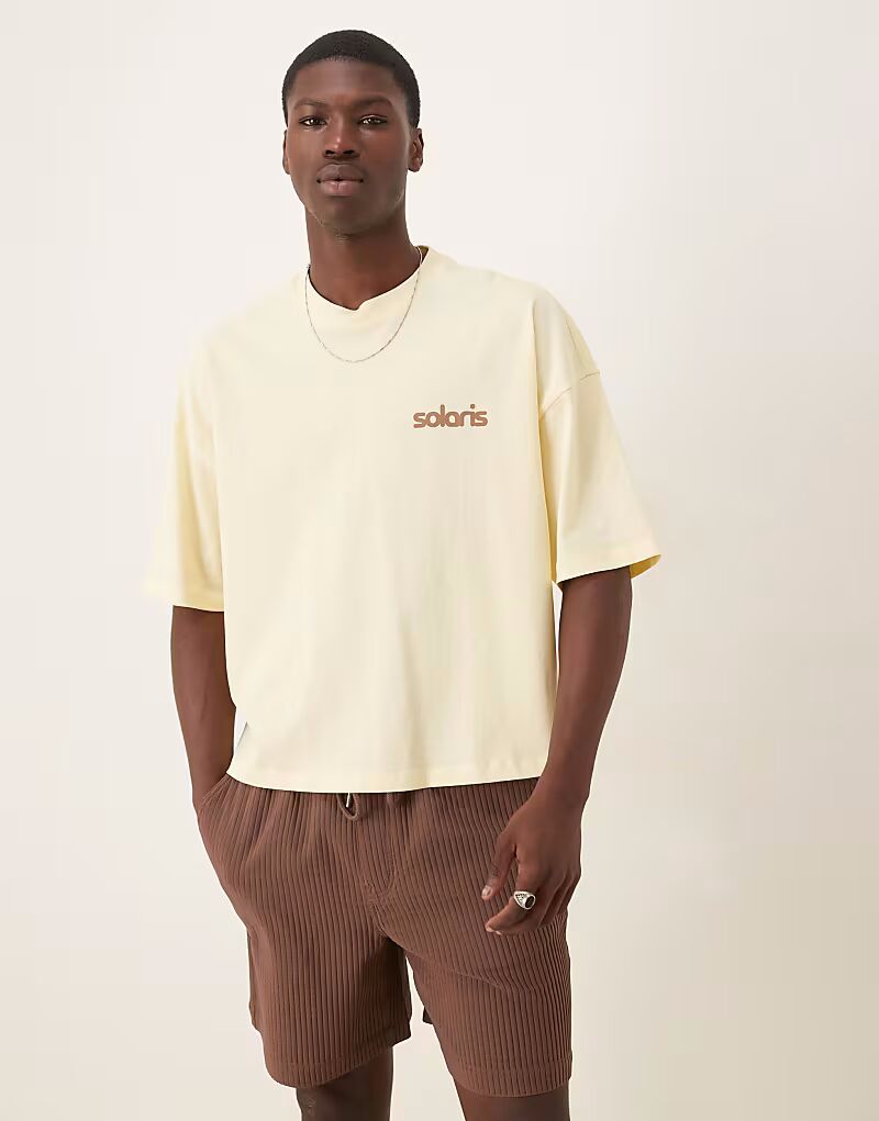 Футболка ASOS DESIGN из плотной ткани оверсайз с заниженной линией плеч и принтом желтого цвета
Футболка ASOS DESIGN из плотной ткани оверсайз с заниженной линией плеч и принтом желтого цвета