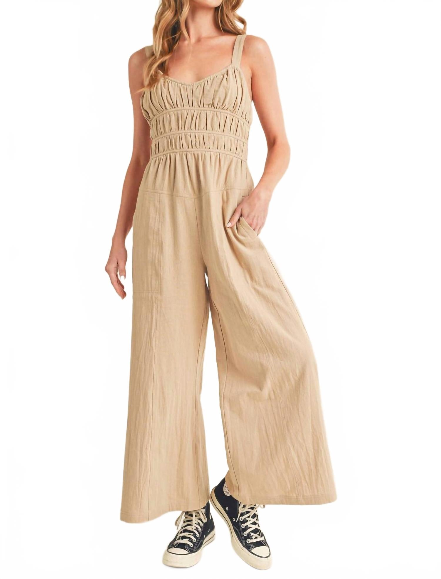 Ленни Смокд комбинезон в бежевом AEMI + CO
Ленни Смокд комбинезон в бежевом AEMI + CO