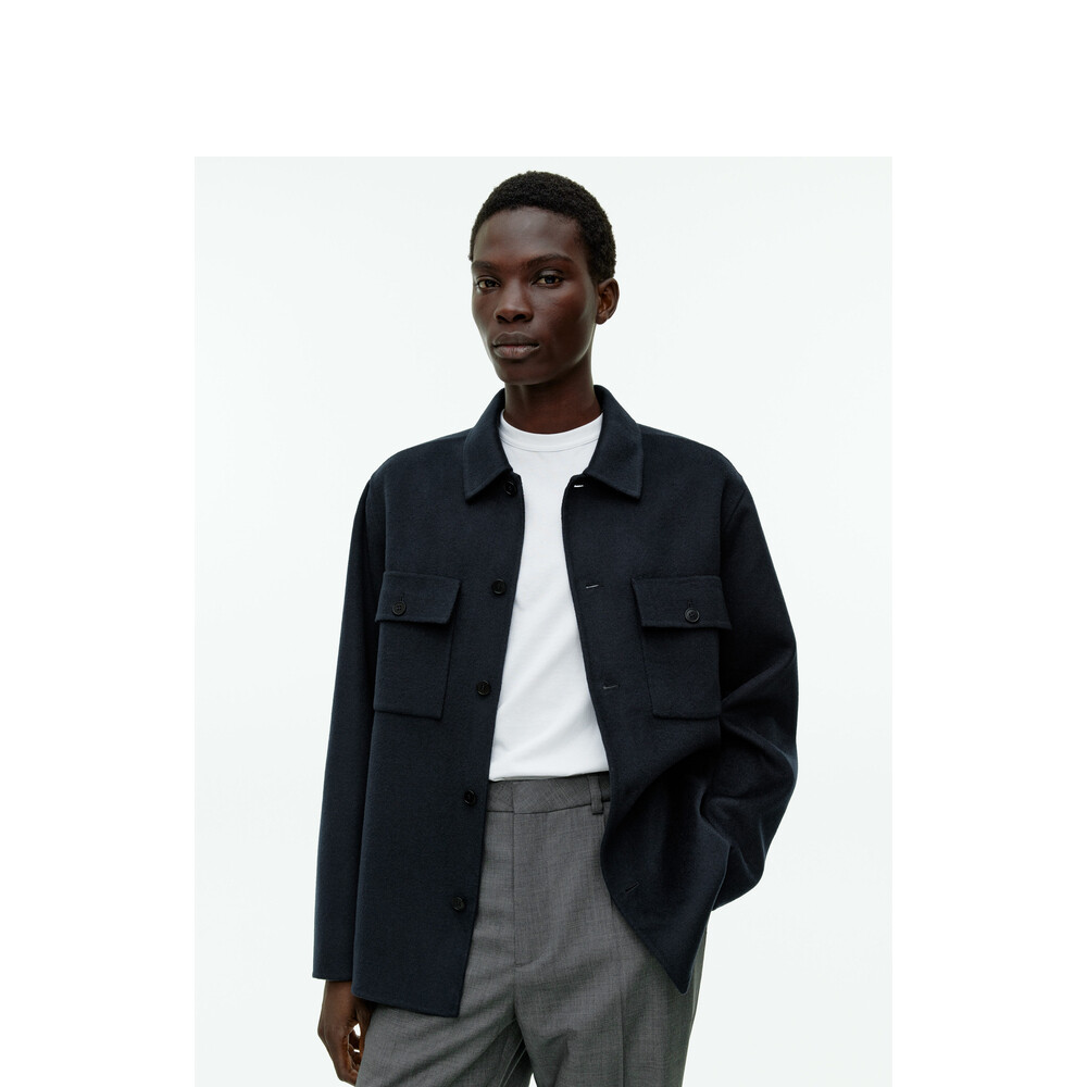 Куртка мужская Arket короткая, темно-синий
Куртка мужская Arket короткая, темно-синий