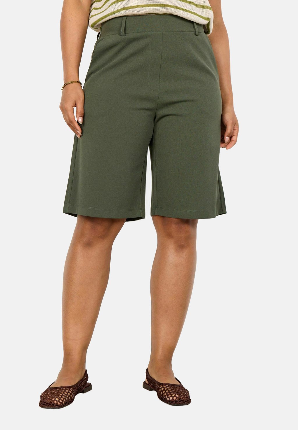 Шорты SC-SIHAM 85 Soyaconcept, зеленый
Шорты SC-SIHAM 85 Soyaconcept, зеленый