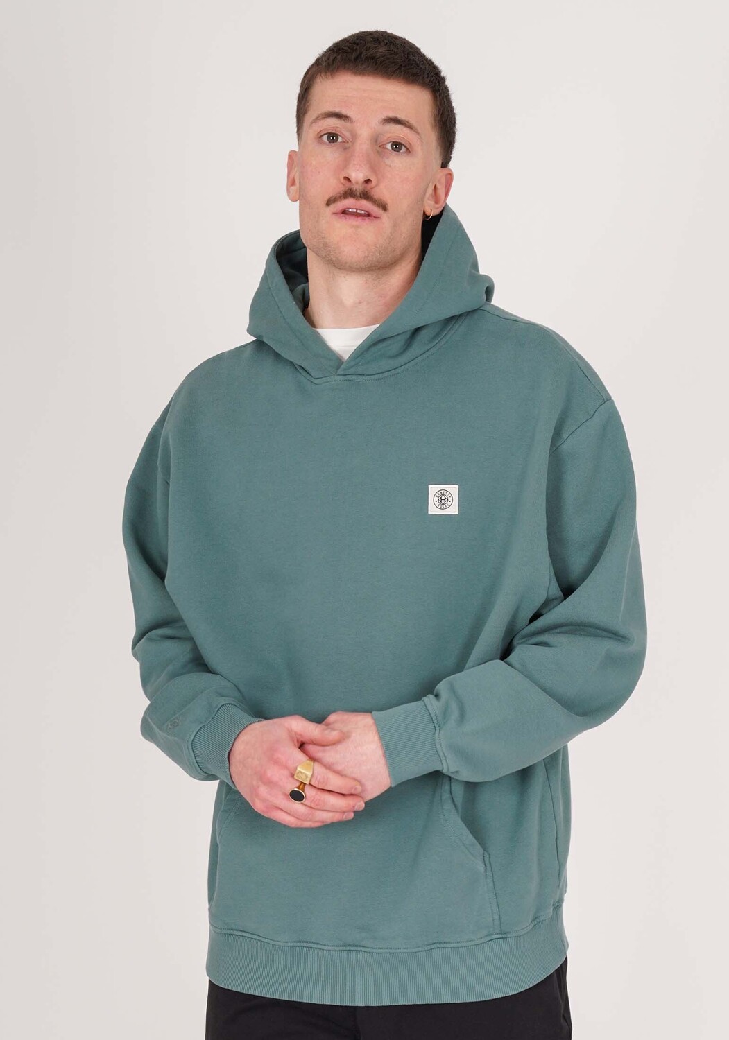 Толстовка HONESTY RULES Sweatwear Loose Fit Logo, цвет sage
Толстовка HONESTY RULES Sweatwear Loose Fit Logo, цвет sage