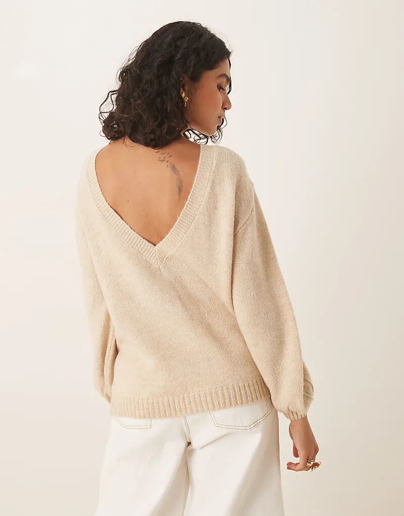 Вязаный свитер ASOS DESIGN с открытой спиной медово-бежевого цвета
Вязаный свитер ASOS DESIGN с открытой спиной медово-бежевого цвета