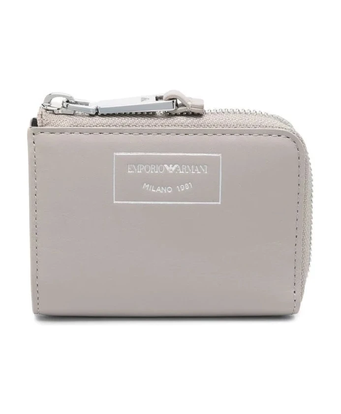 Стильный кожаный кошелек Emporio Armani, бежевый
Стильный кожаный кошелек Emporio Armani, бежевый
