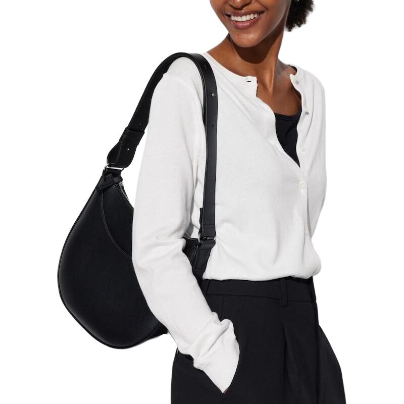 Трикотаж женский молочно-белый Uniqlo
Трикотаж женский молочно-белый Uniqlo