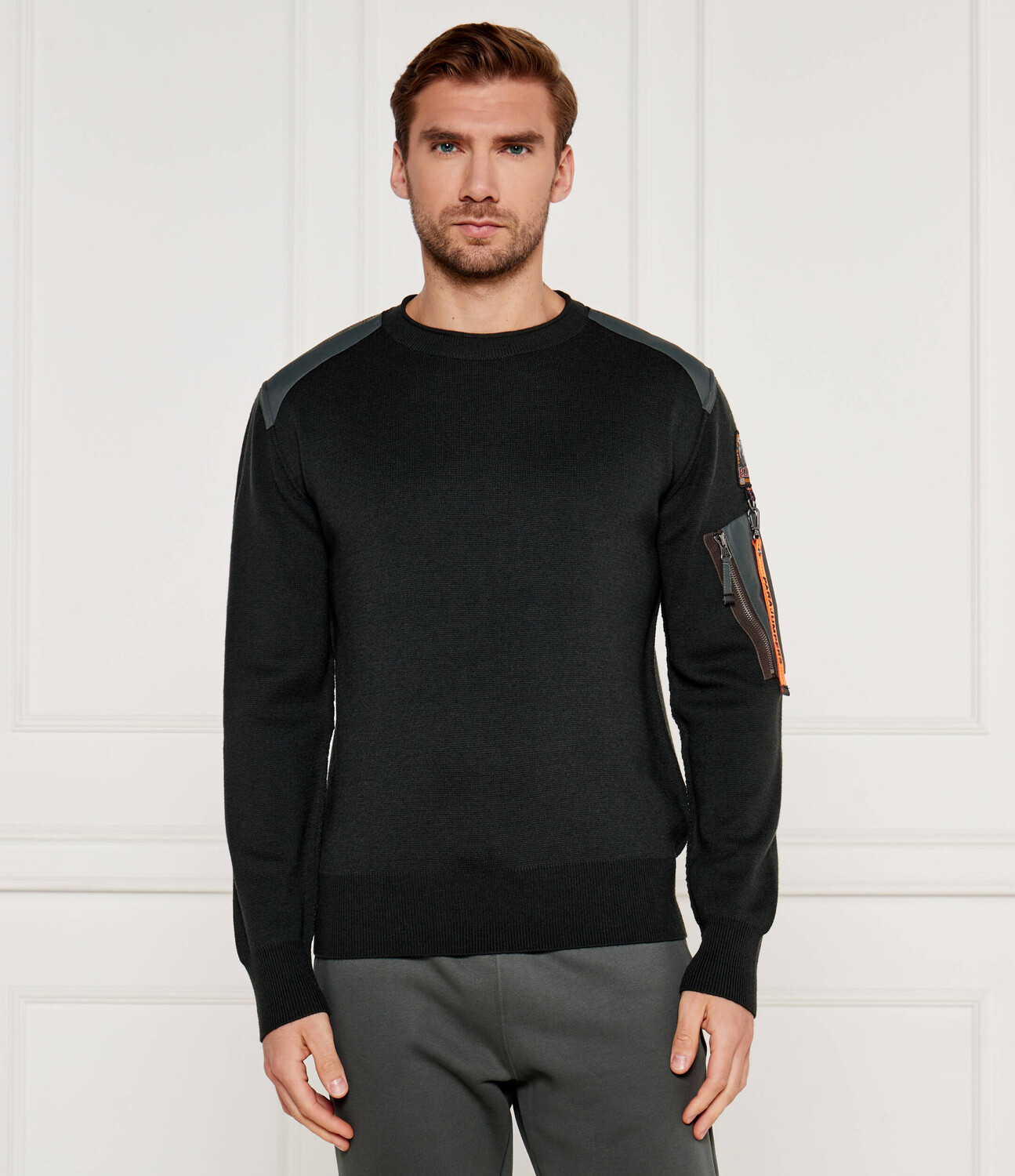 Свитер PARAJUMPERS BRAW Regular Fit, зеленый
Свитер PARAJUMPERS BRAW Regular Fit, зеленый