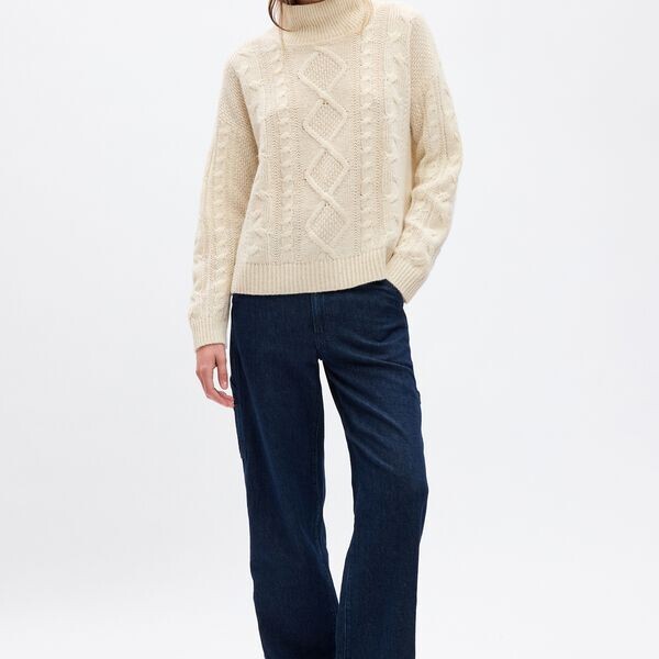 Пуловер с воротником-стойкой с косой вязкой Gap, белый
Пуловер с воротником-стойкой с косой вязкой Gap, белый