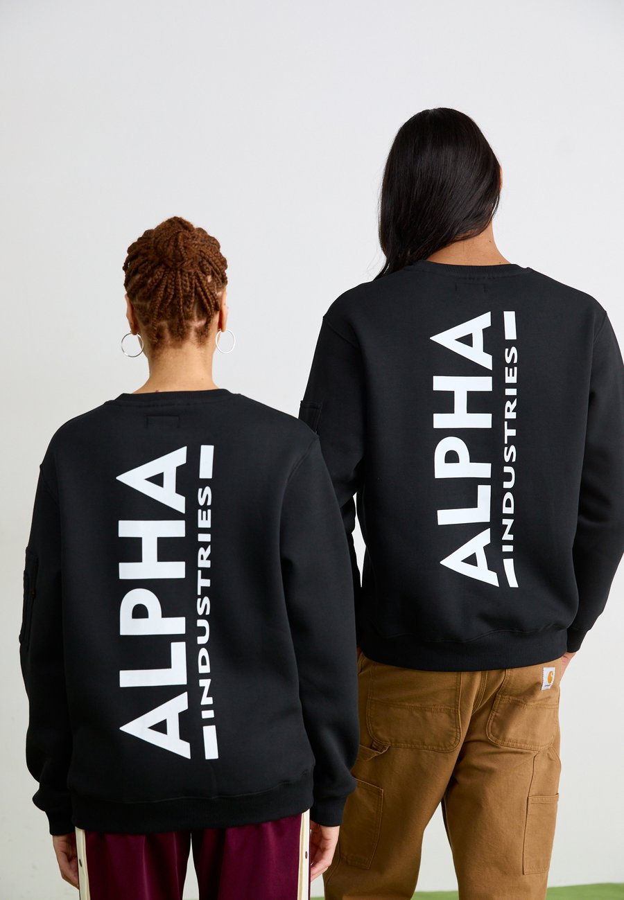 Толстовка Alpha Industries BACK PRINT CREWNECK UNISEX, Black
Толстовка Alpha Industries BACK PRINT CREWNECK UNISEX, Black