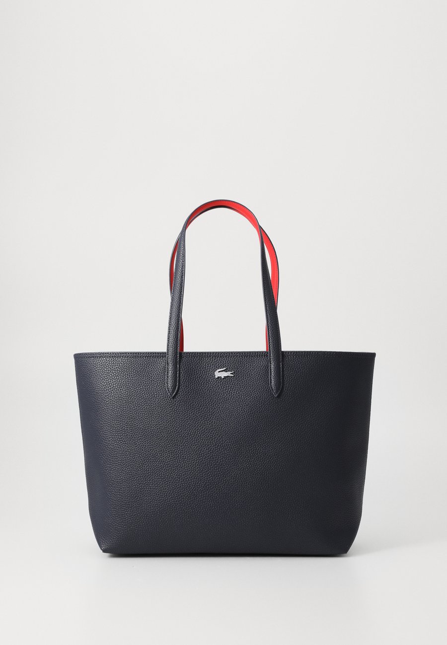 Сумка-шоппер Lacoste SHOPPING BAG, Marine/Rouge /Dark Blue
Сумка-шоппер Lacoste SHOPPING BAG, Marine/Rouge /Dark Blue