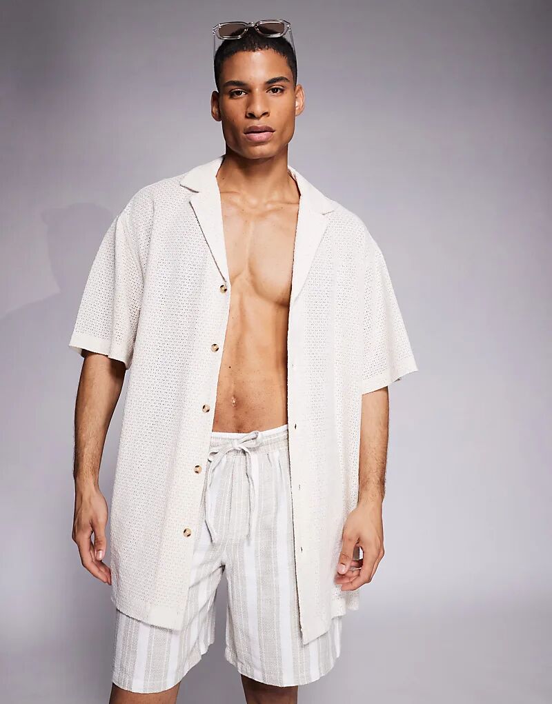 Рубашка свободного кроя ASOS DESIGN с глубоким воротником и текстурированной отделкой, цвет: белый
Рубашка свободного кроя ASOS DESIGN с глубоким воротником и текстурированной отделкой, цвет: белый