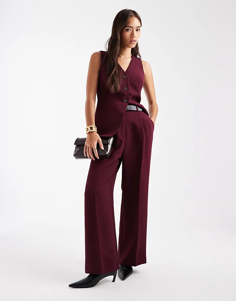 Широкие брюки-комбинезон Nobody's Child Jax бордового цвета
Широкие брюки-комбинезон Nobody's Child Jax бордового цвета