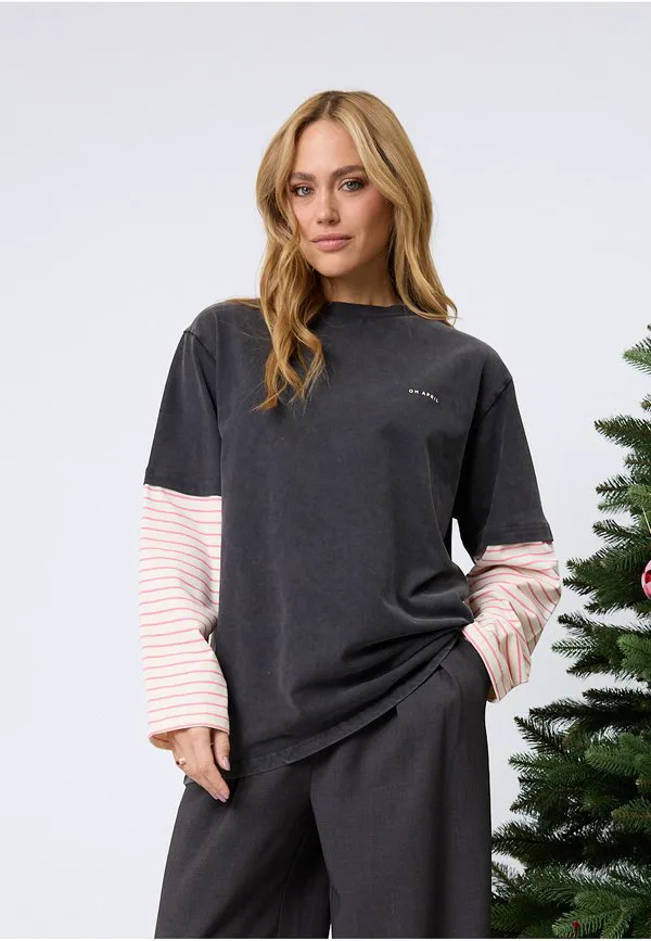 Многослойная футболка с длинными рукавами Oh April, Dark Grey Acid, Серый, Многослойная футболка с длинными рукавами Oh April, Dark Grey Acid
Многослойная футболка с длинными рукавами Oh April, Dark Grey Acid, Серый, Многослойная футболка с длинными рукавами Oh April, Dark Grey Acid