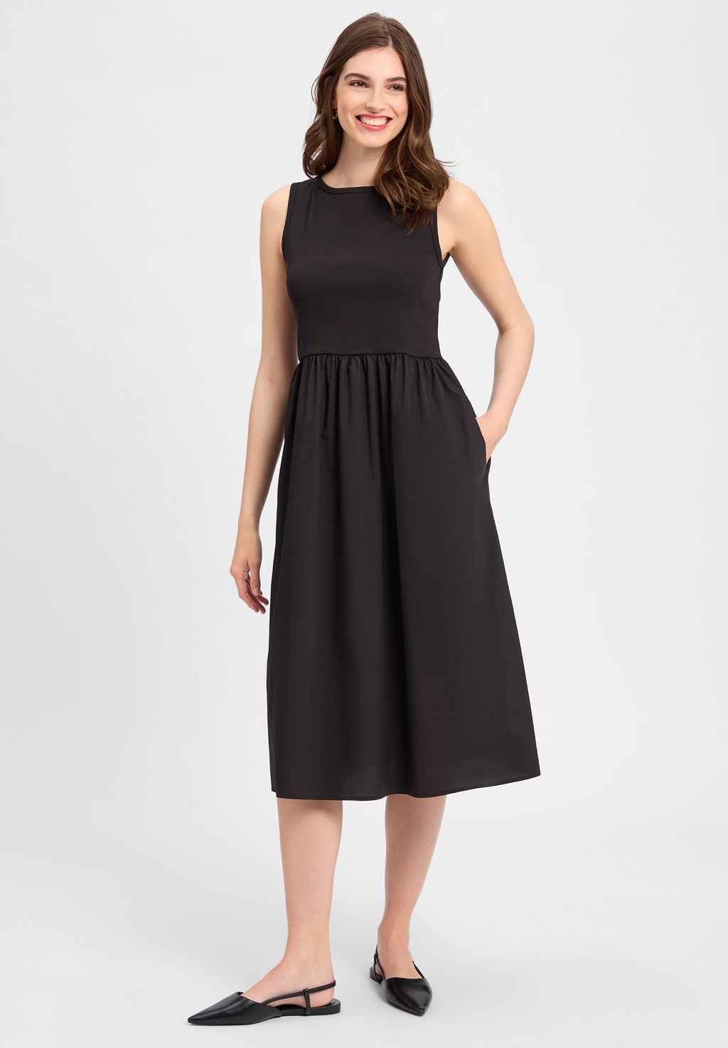 Повседневное платье comma, черный
Повседневное платье comma, черный