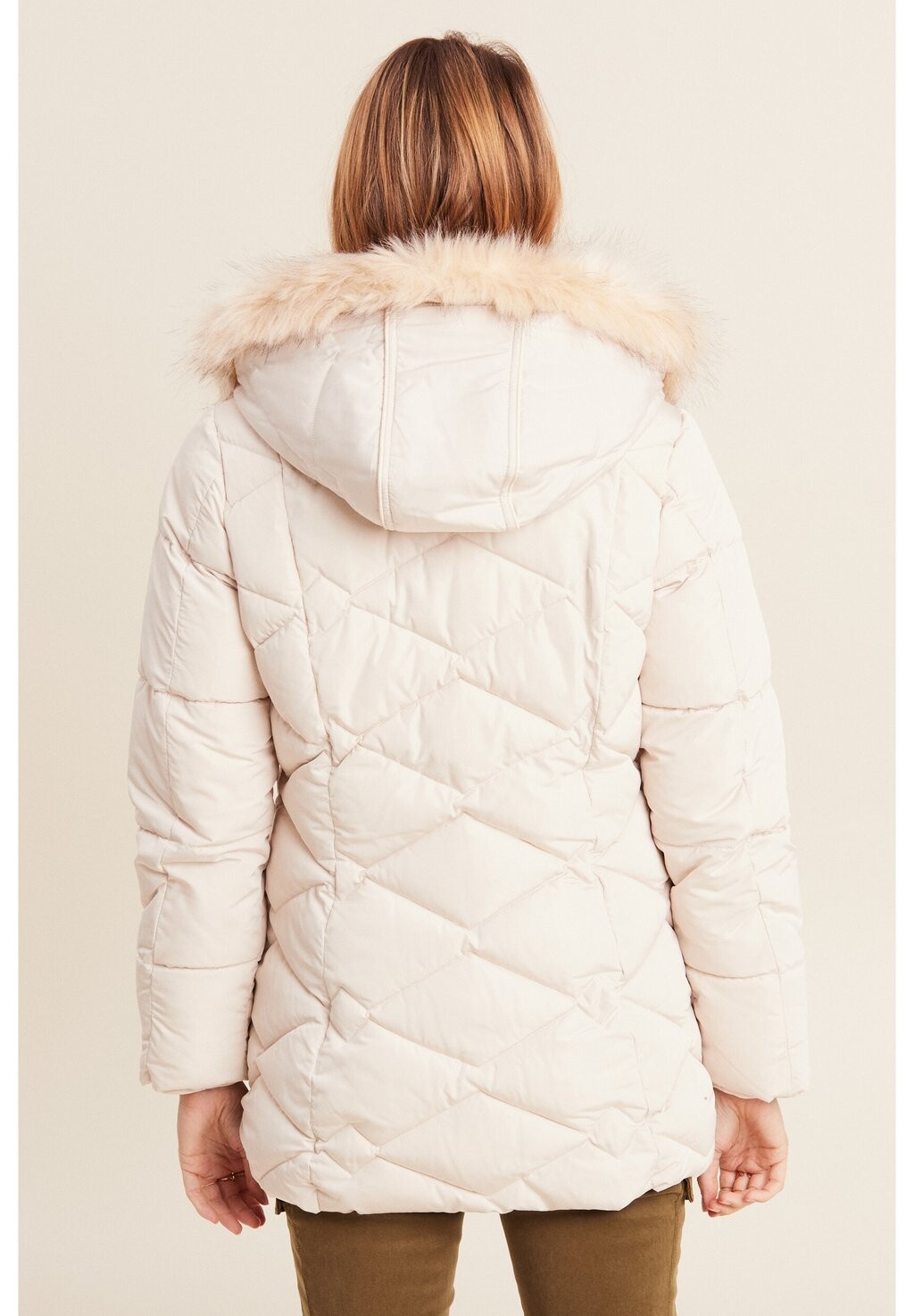 Пуховое пальто KAPUZEN MIT BESATZ Breal, молочный, Белый, Пуховое пальто KAPUZEN MIT BESATZ Breal, молочный
Пуховое пальто KAPUZEN MIT BESATZ Breal, молочный, Белый, Пуховое пальто KAPUZEN MIT BESATZ Breal, молочный