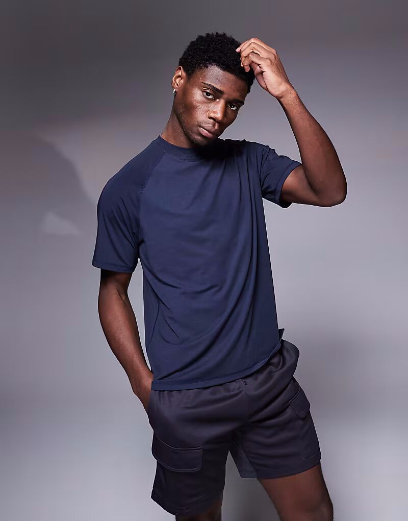 4505 - Icon - свободная спортивная футболка свободного кроя из трикотажного полотна темно-синего цвета
4505 - Icon - свободная спортивная футболка свободного кроя из трикотажного полотна темно-синего цвета