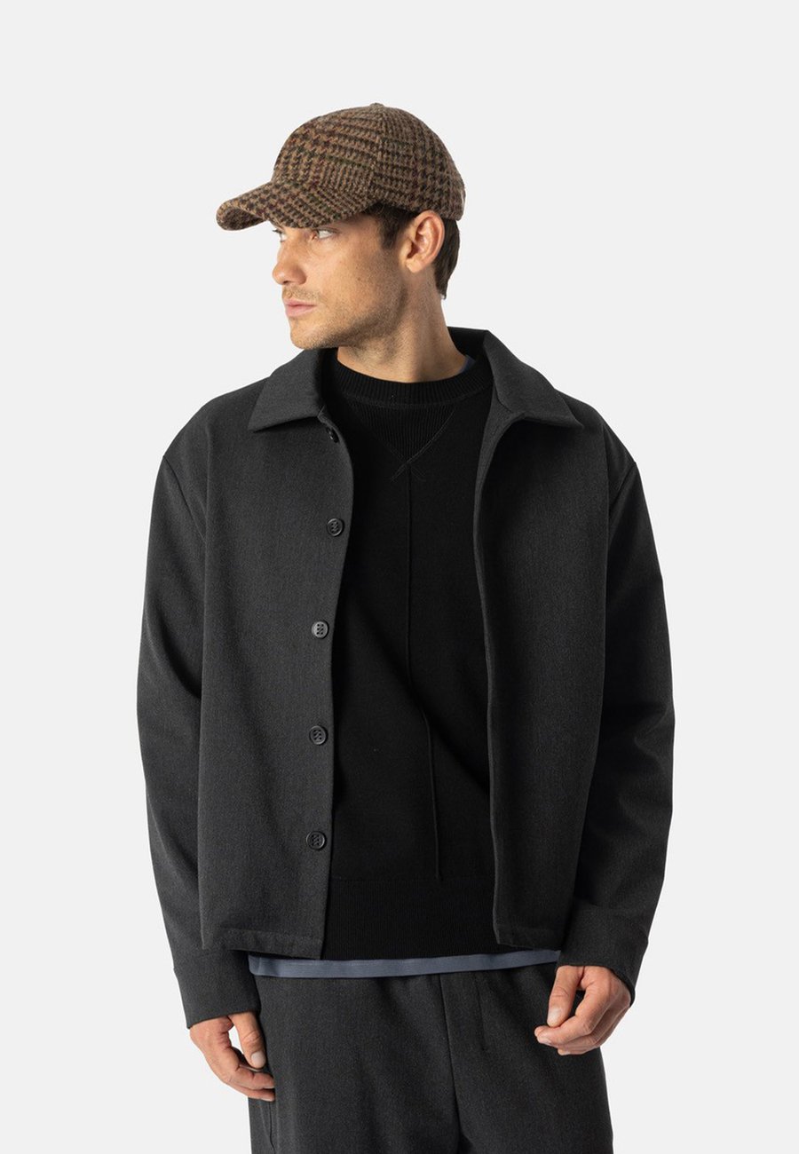 Куртка Elias Rumelis DECLAN, Black Melange/Mottled Black
Куртка Elias Rumelis DECLAN, Black Melange/Mottled Black