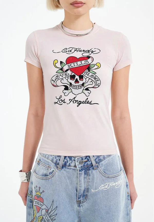 Футболка с принтом «любовь медленно убивает» и бриллиантами. Ed Hardy, Pink, Розовый, Футболка с принтом «любовь медленно убивает» и бриллиантами. Ed Hardy, Pink
Футболка с принтом «любовь медленно убивает» и бриллиантами. Ed Hardy, Pink, Розовый, Футболка с принтом «любовь медленно убивает» и бриллиантами. Ed Hardy, Pink