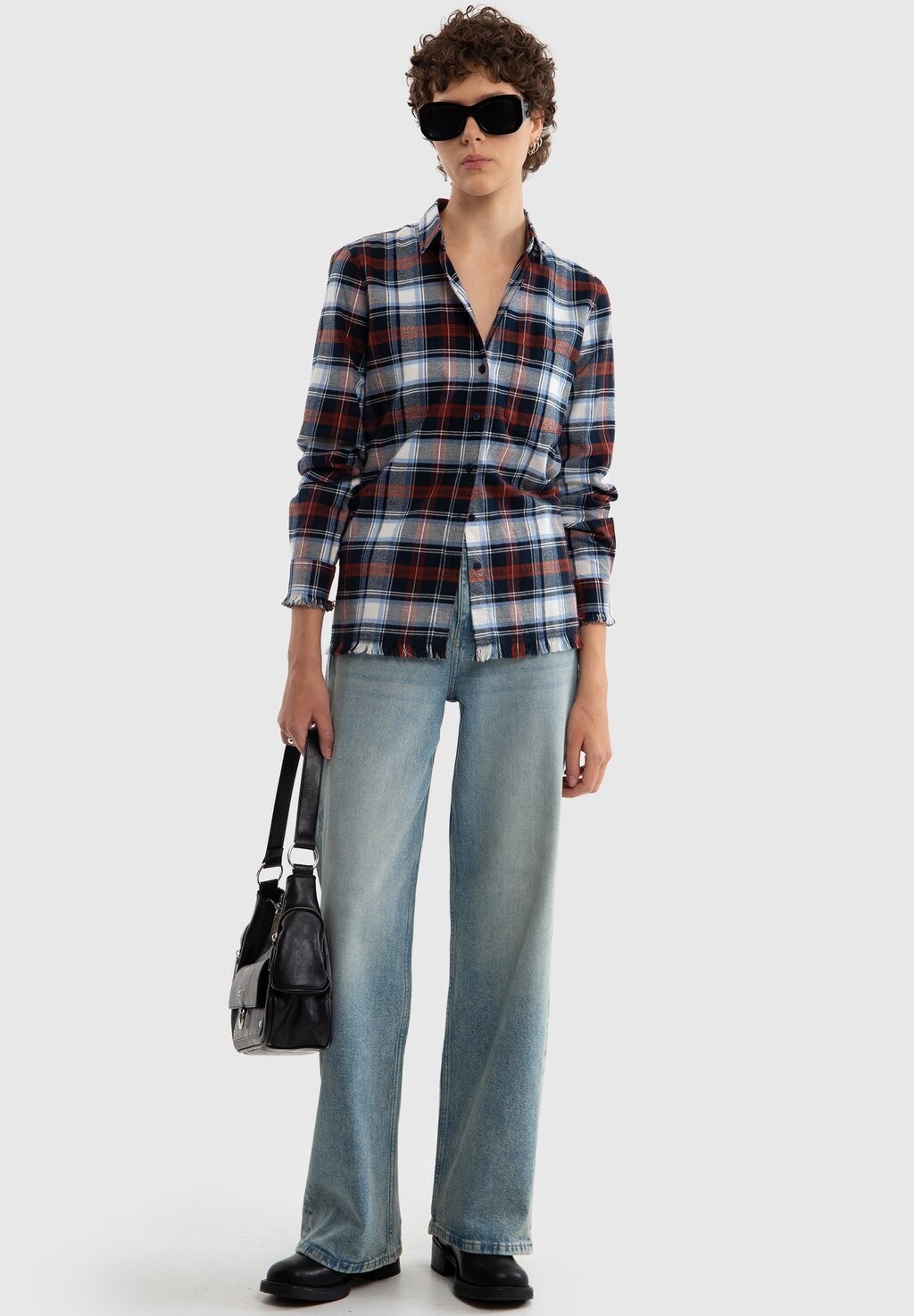 Блузка на пуговицах KLINGO Big Star, темно-синий
Блузка на пуговицах KLINGO Big Star, темно-синий