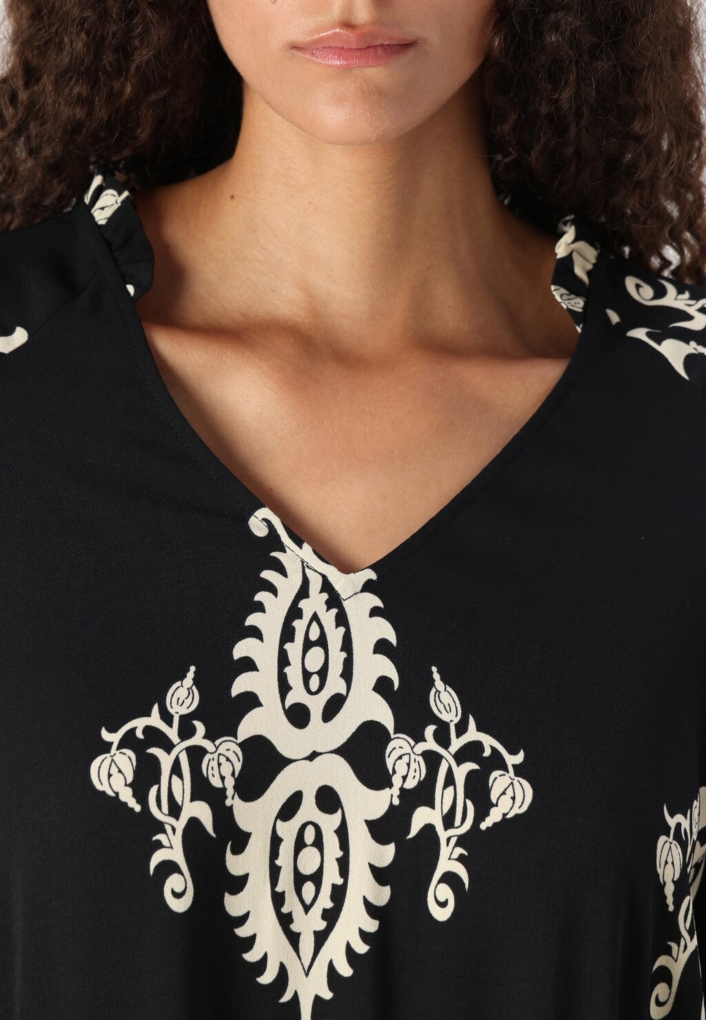 Дневное платье VMQUE SLONG DRESS Vero Moda, черный
Дневное платье VMQUE SLONG DRESS Vero Moda, черный