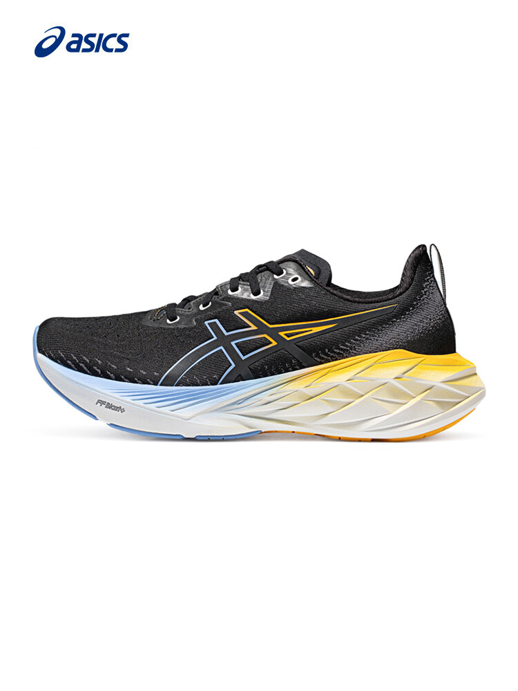 Кроссовки мужские Asics Novablast 4, черный
Кроссовки мужские Asics Novablast 4, черный