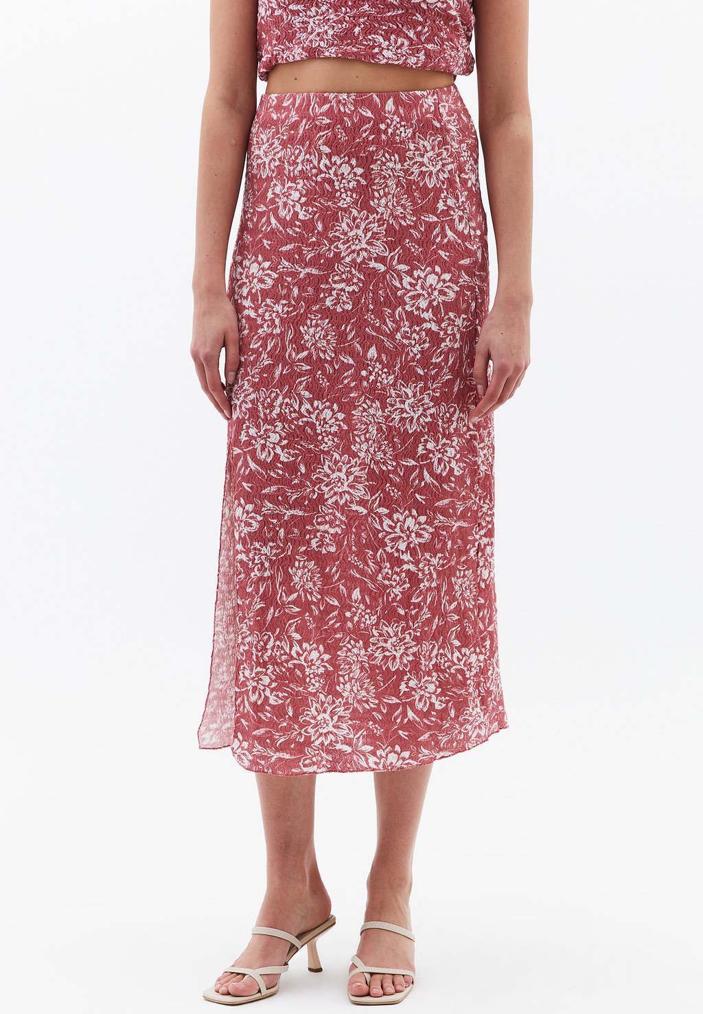 Юбка А-силуэта MIDI OXXO, белый
Юбка А-силуэта MIDI OXXO, белый