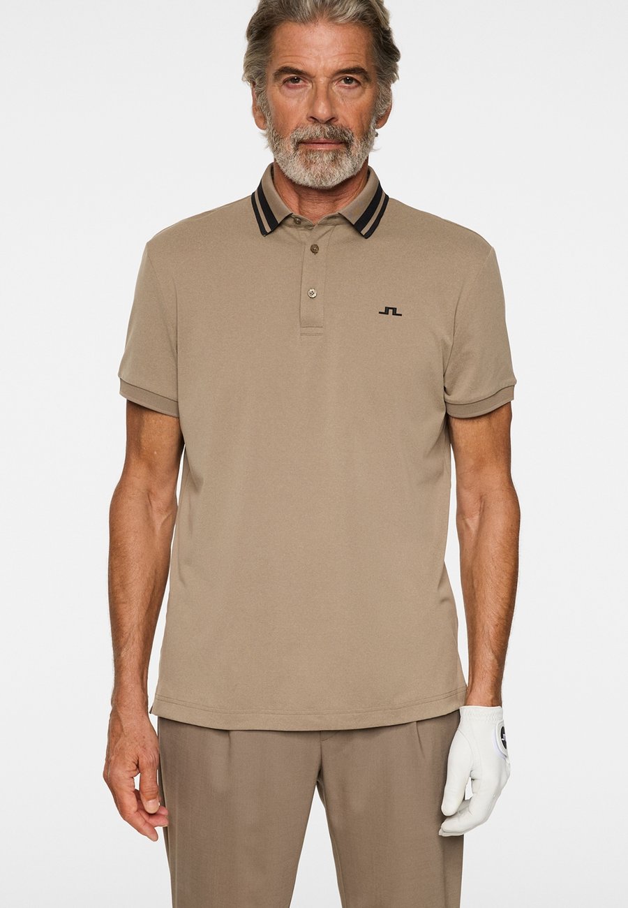 Поло J.LINDEBERG Sports KIT, Grey/Taupe, Серый, Поло J.LINDEBERG Sports KIT, Grey/Taupe
Поло J.LINDEBERG Sports KIT, Grey/Taupe, Серый, Поло J.LINDEBERG Sports KIT, Grey/Taupe